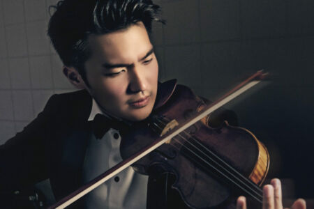 Ray Chen Performs Mendelssohn’s Violin Concerto